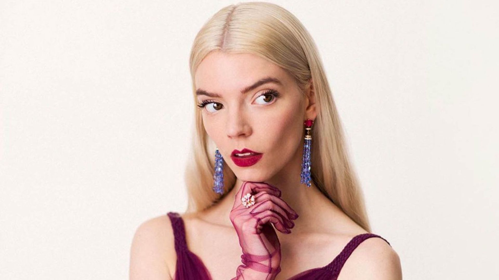 Anya Taylor-Joy, la actriz del año, y el músico Malcolm McRae, nueva pareja del universo Hollywood