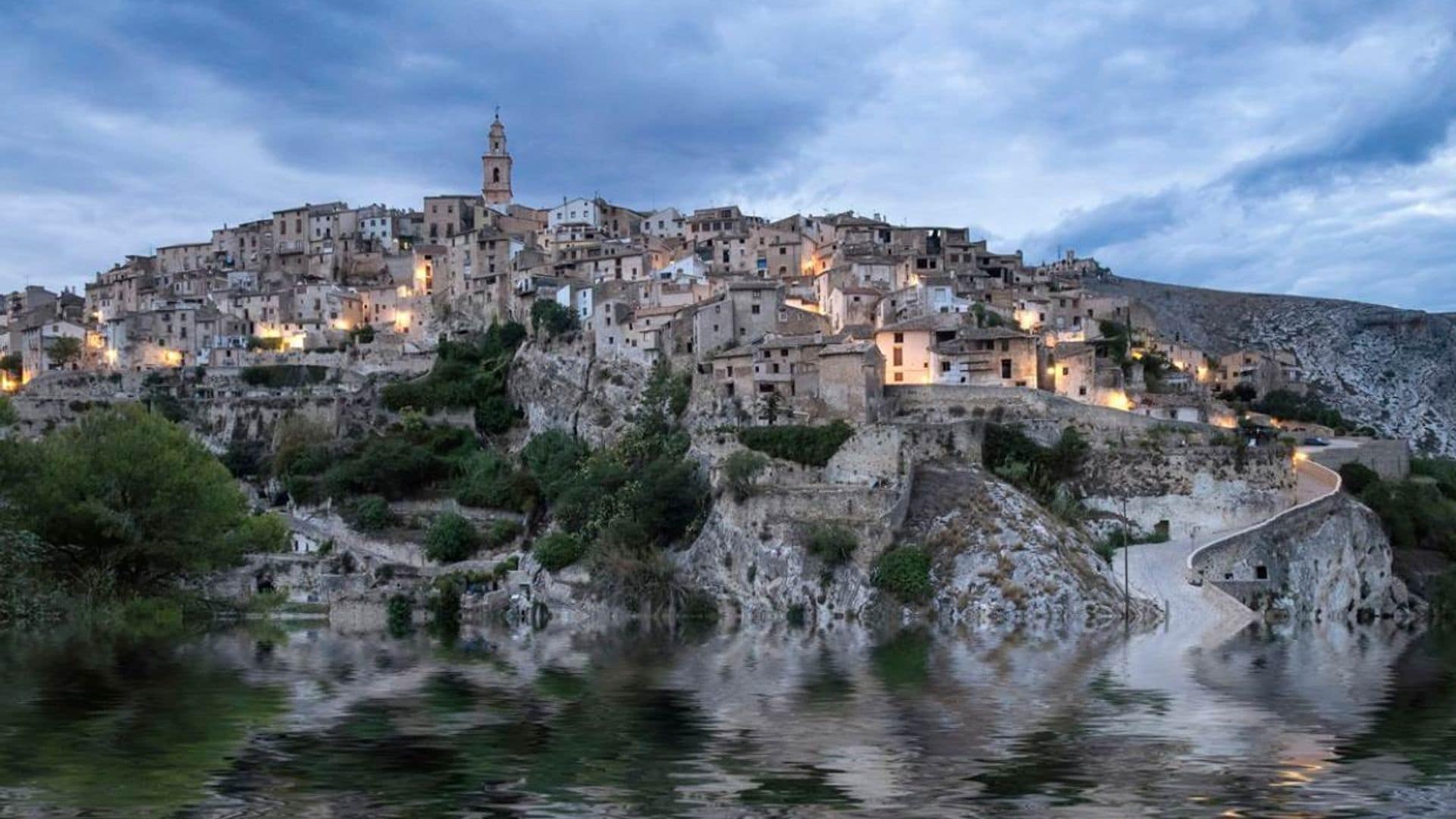 Bocairent, el pueblo valenciano excavado en la roca