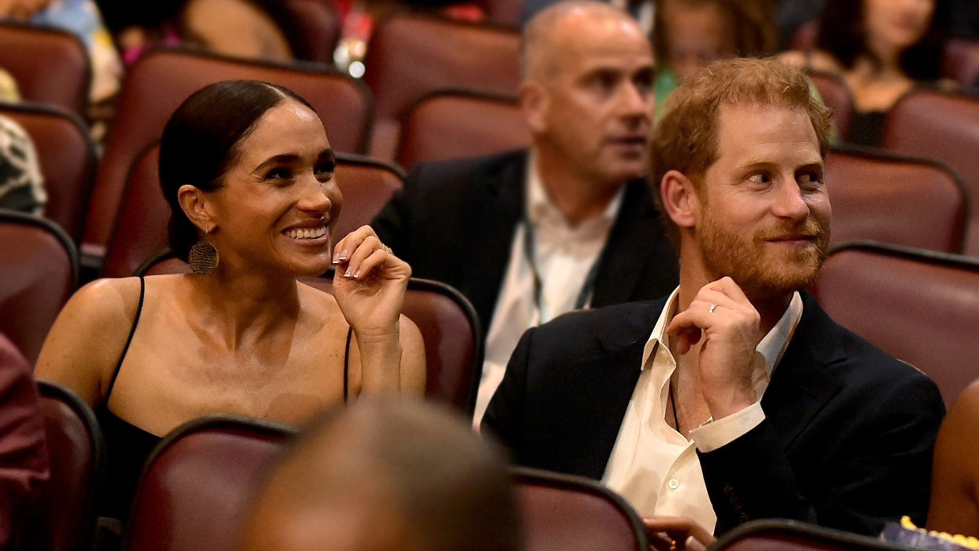 ¿Por qué la aparición de los duques de Sussex con el primer ministro de Jamaica está causando tanto revuelo?