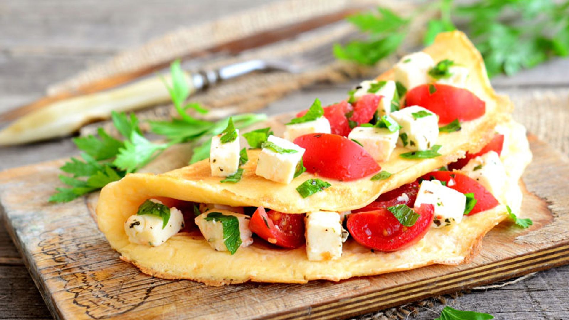Tortilla con menta y queso feta