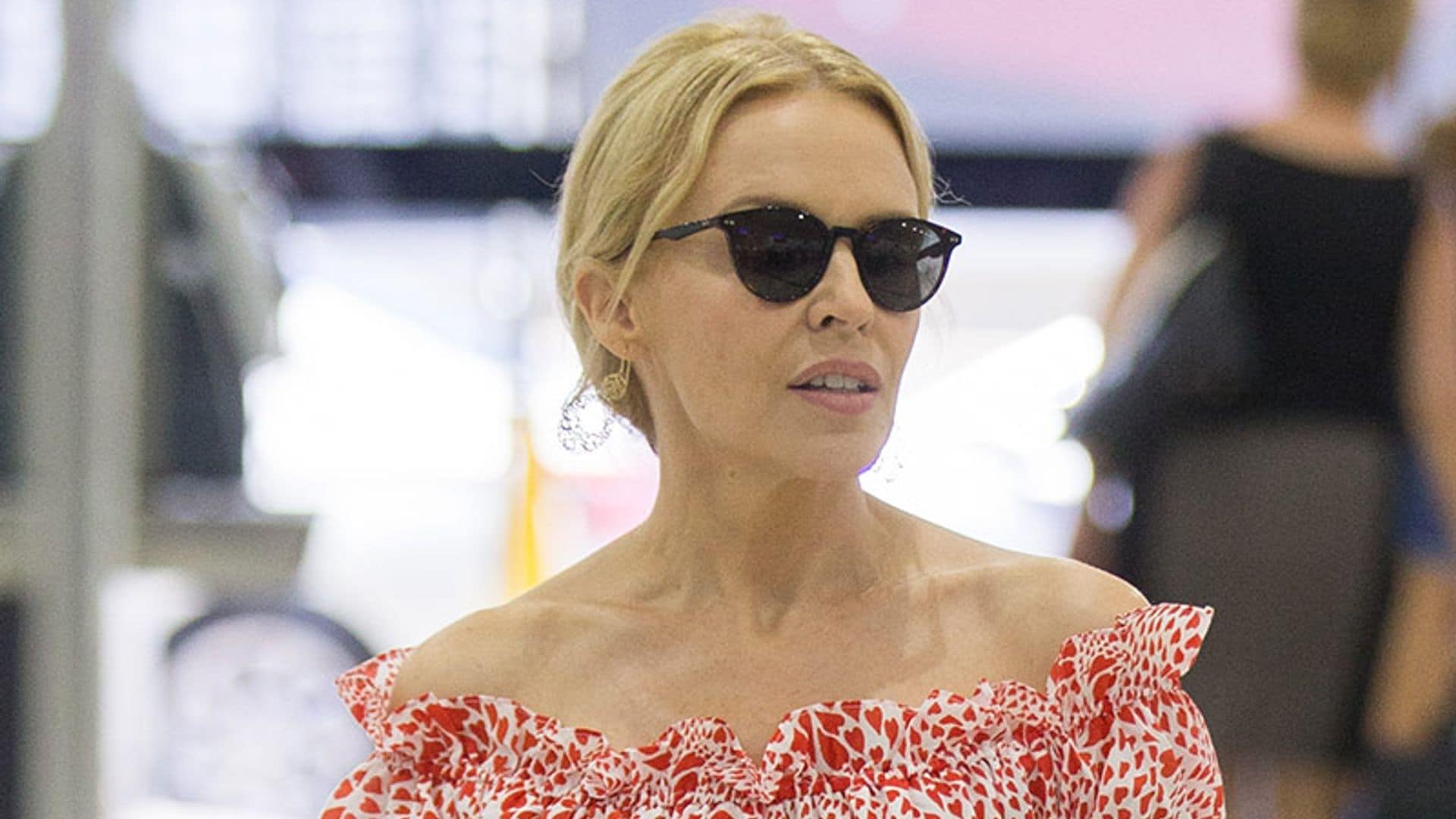 Kylie Minogue se entrega 100% al trabajo tras su ruptura