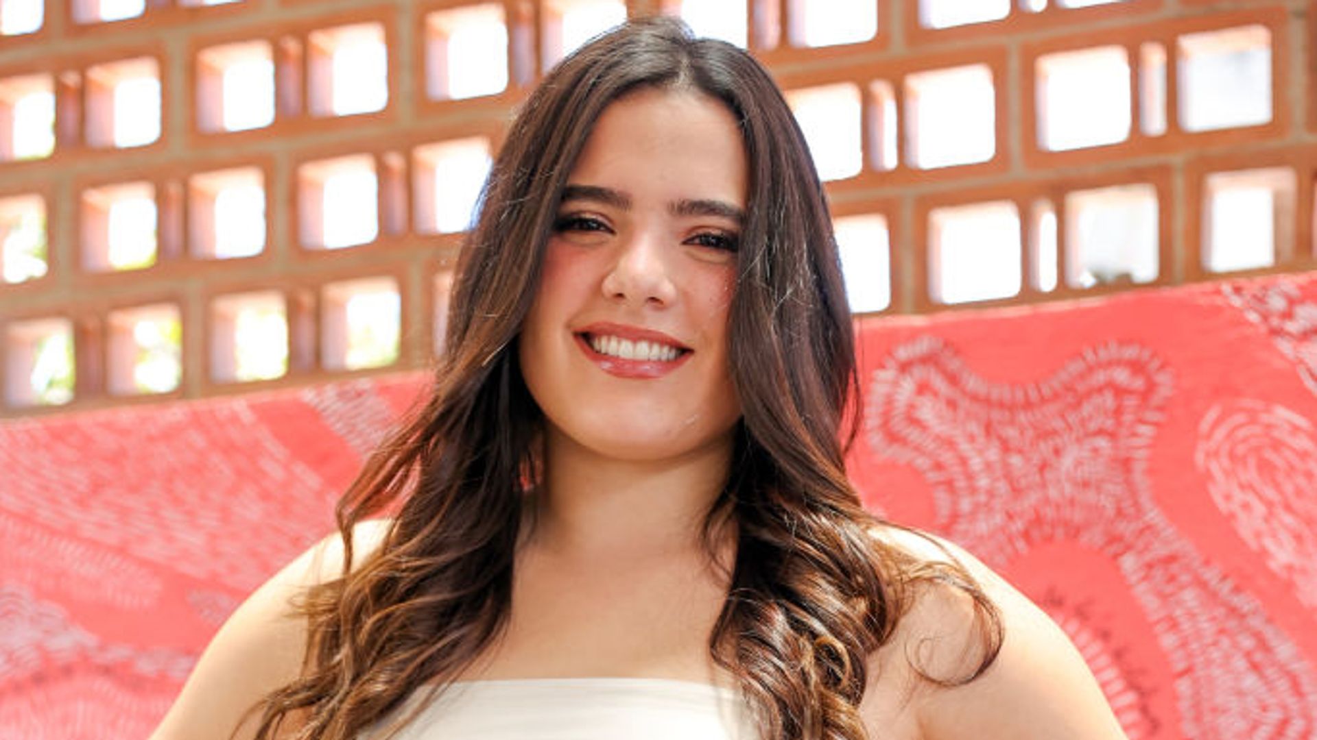 Camila Fernández, nombrada Latina Powerhouse 2024 en Entretenimiento