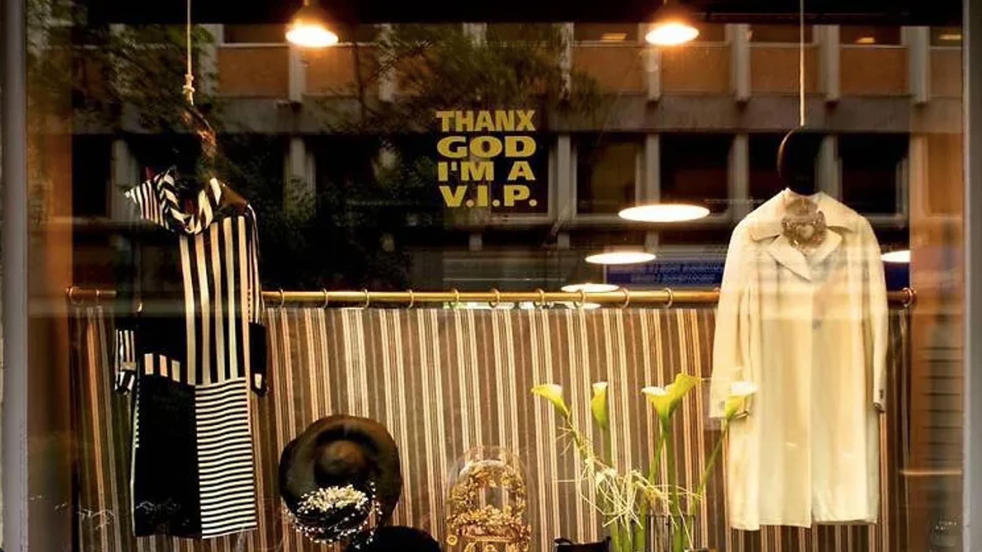 Thanx God I´m a VIP