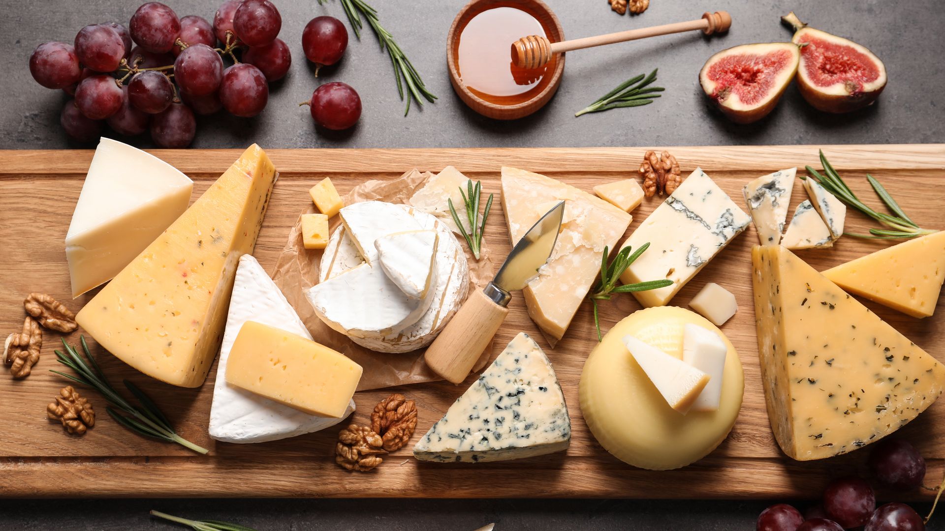 Cómo montar una tabla de quesos: consejos e ideas para que quede irresistible