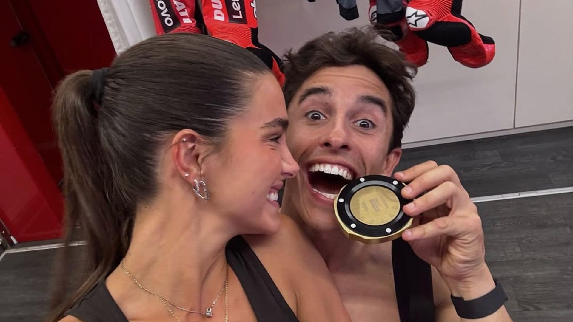Marc Márquez reina el sábado en Jerez: 'pedida de mano' a su chica y el apoyo de Victoria de Marichalar