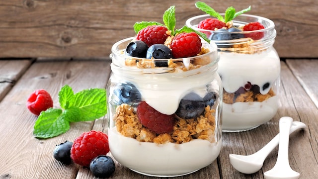 Parfait de frutos del bosque