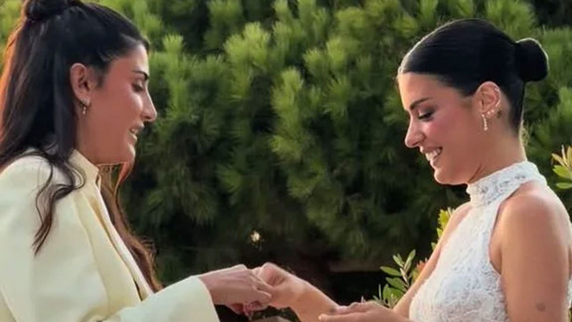 Dulceida y Alba Paul se vuelven a dar el 'sí, quiero' 10 años después: las fotos de su reboda