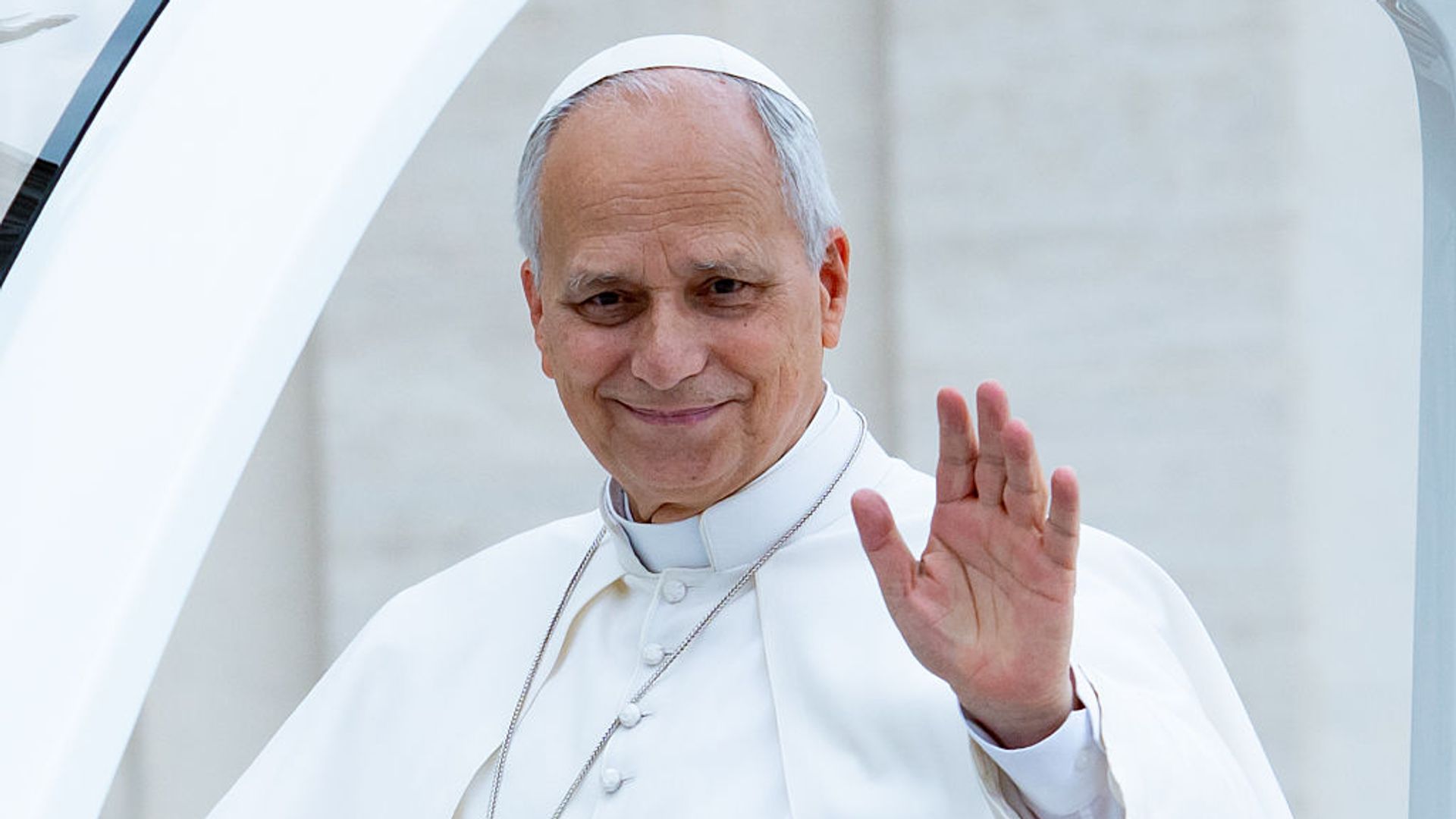 El Real Madrid eleva al Papa León XIV a su máxima distinción: nuevo Socio de Honor