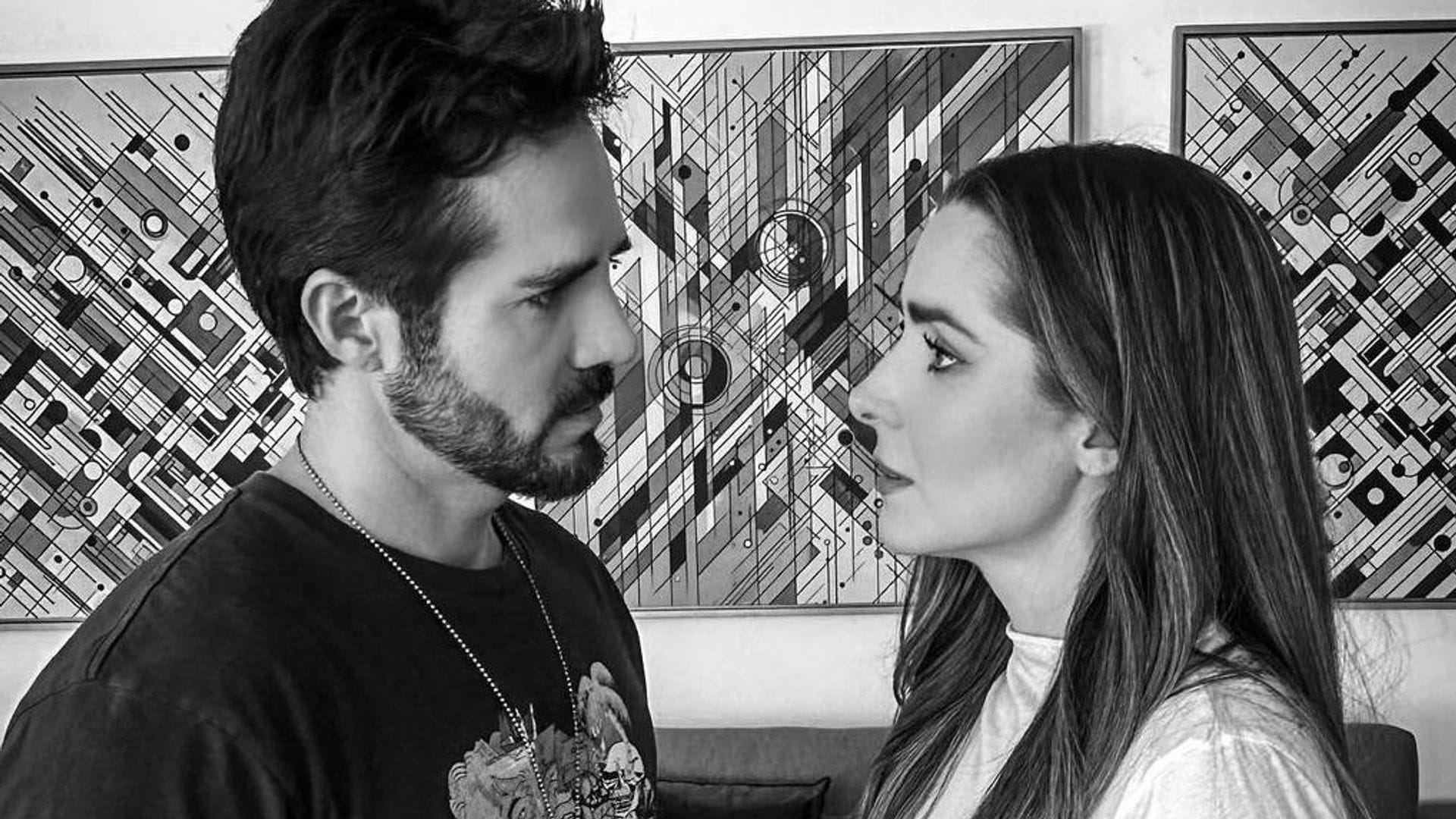 Los primeros vistazos del regreso de Ariadne Díaz y José Ron como pareja en la ficción