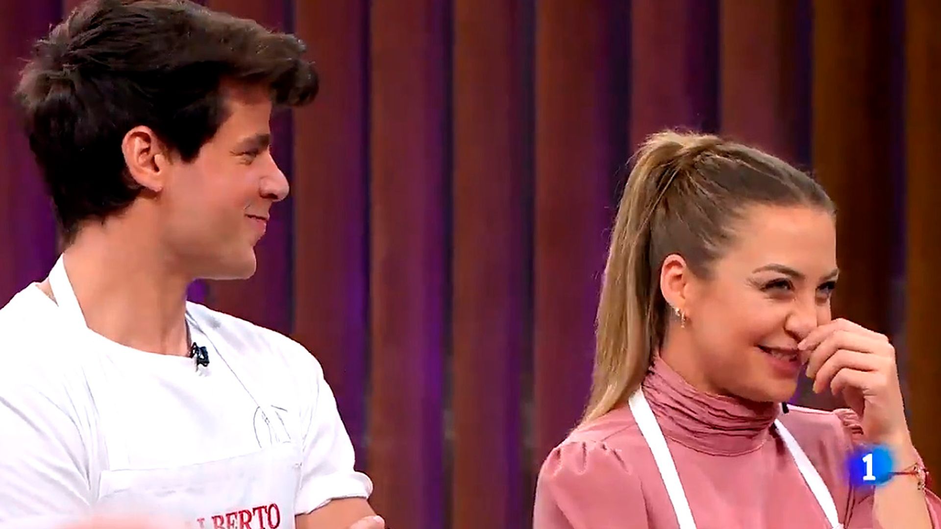 Los familiares de Alberto y Luna reaccionan a su comentada relación en 'Masterchef'
