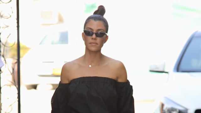 kourtney_kardashian_sandalias_transparentes_t