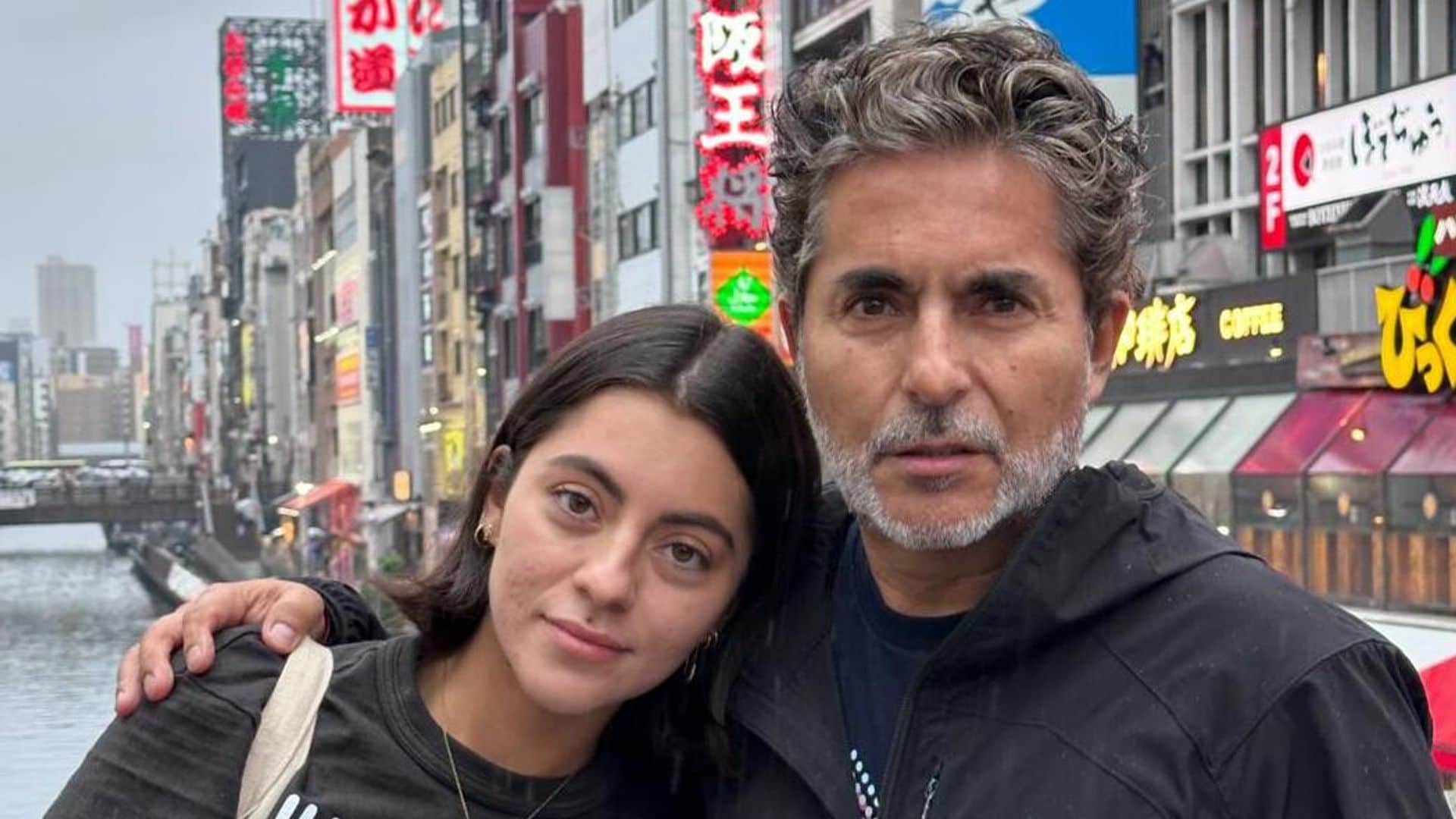 Raúl Araiza y sus hijas disfrutan de unas vacaciones en Japón