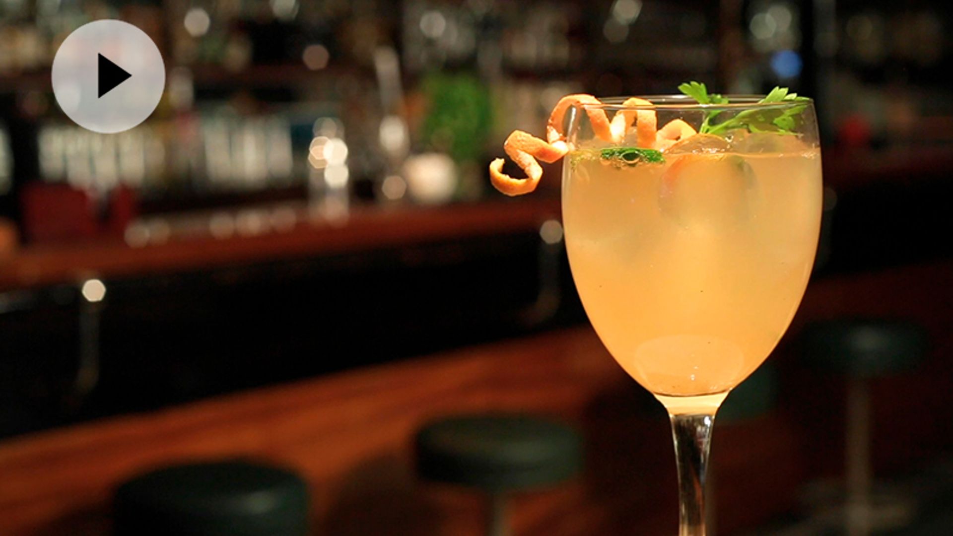 Clase de coctelería: cómo hacer un gin-tonic más ligero