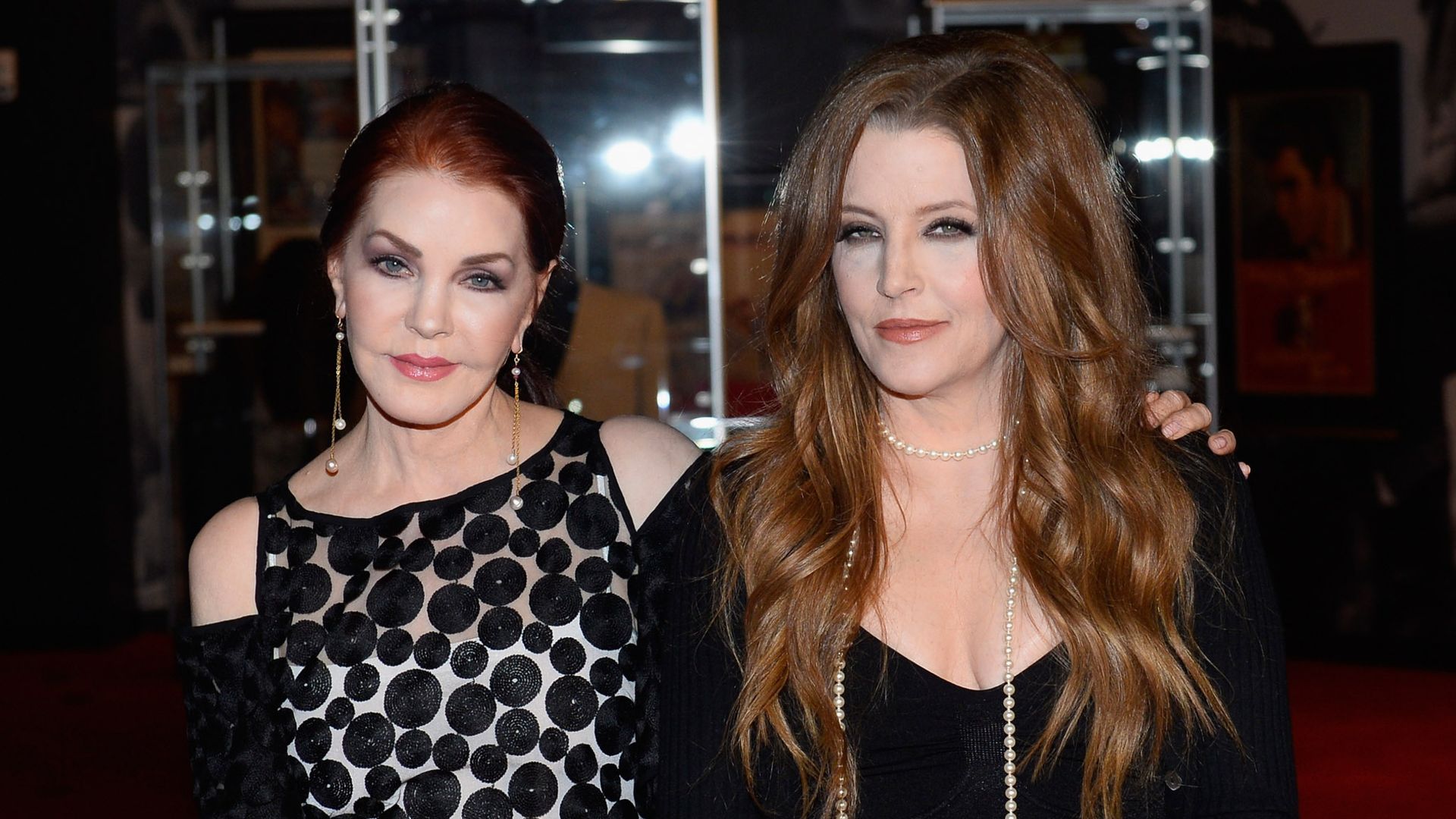 Priscilla Presley recuerda el desgarrador momento en que tuvo que desconectar a Lisa Marie: "Fue insoportable"
