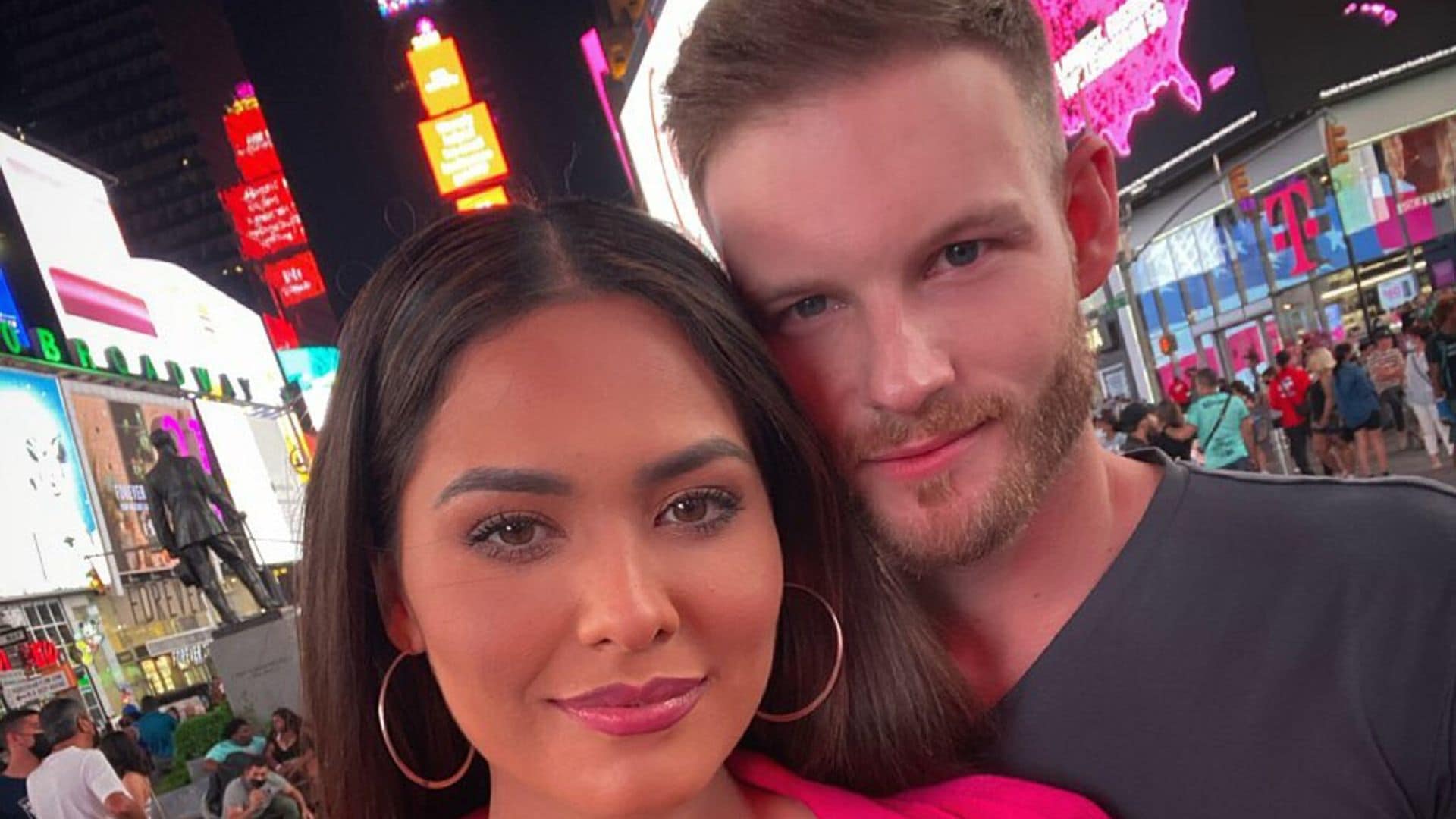 Novio de Miss Universe se defiende de aquellos que aseguran que solo quiere fama