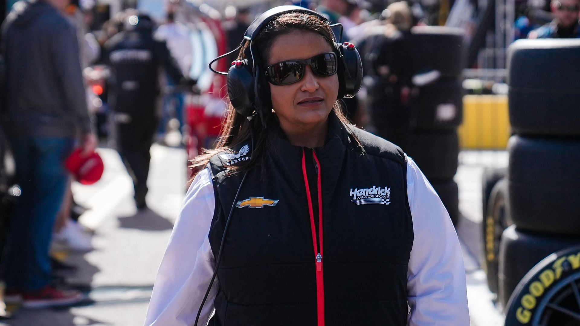 Alba Colón, la boricua que soñó con ser astronauta y hoy triunfa en el automovilismo: ‘Si es lo que quieres, no puedes rendirte’