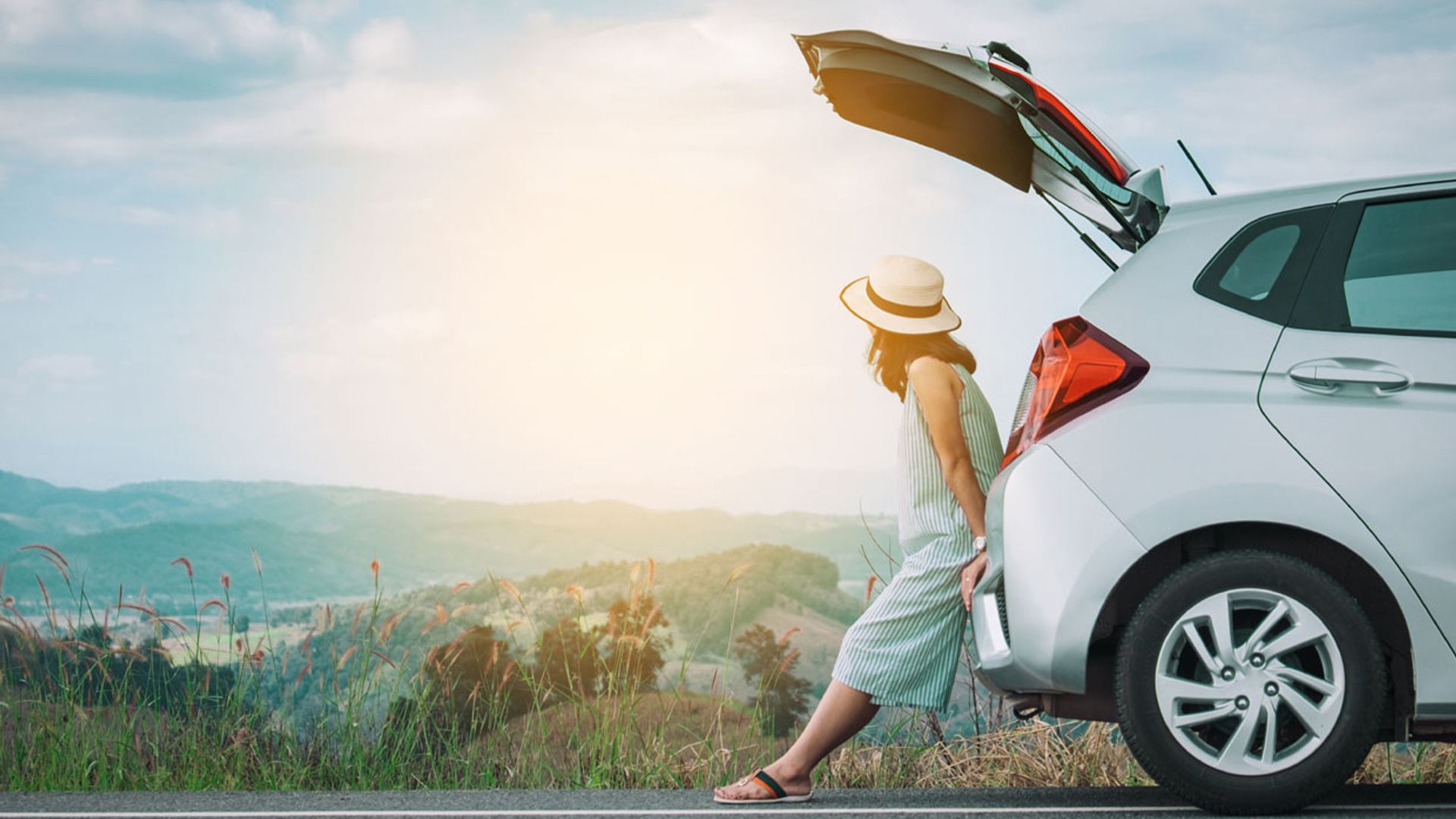 Así es como debes cuidar tu espalda cuando viajas