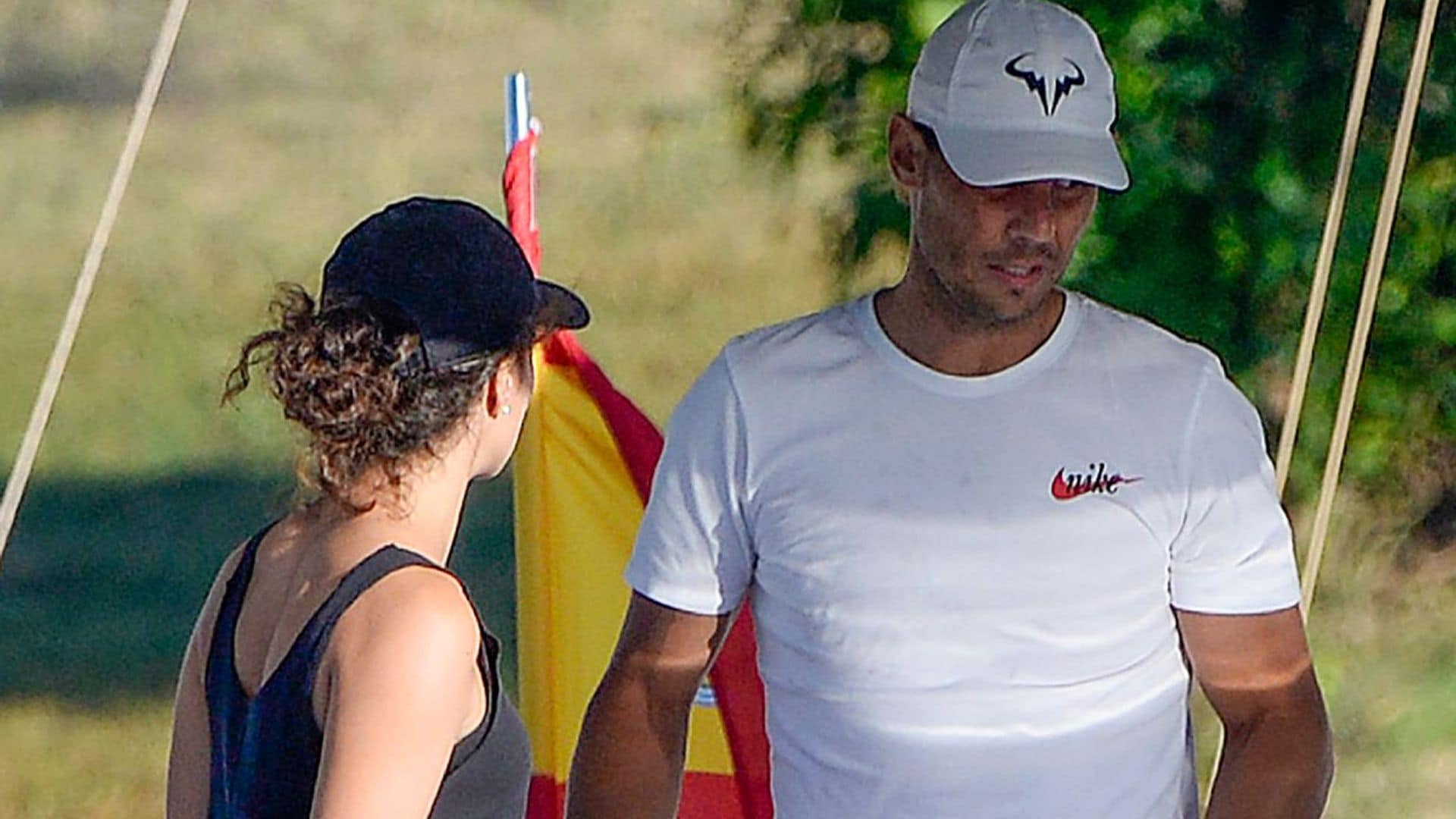 Rafa Nadal y Mery Perelló disfrutan de la primera travesía a bordo de su nuevo catamarán