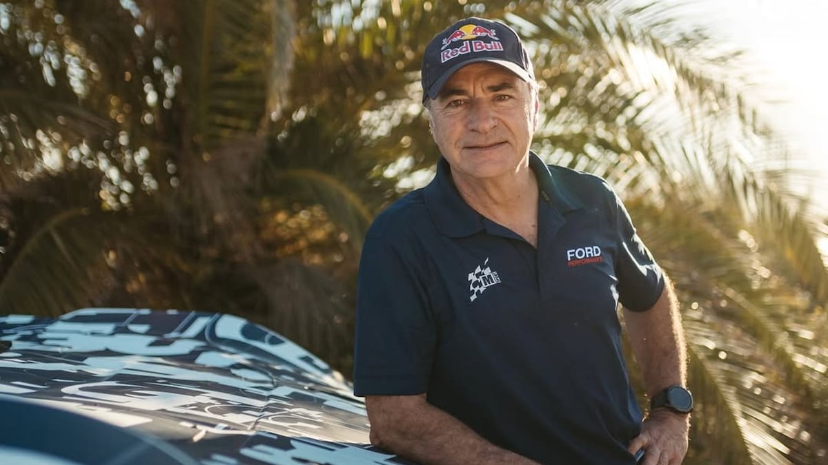 El desconocido pueblo de Ávila donde Carlos Sainz desconecta: finca, vinos y momentos familiares