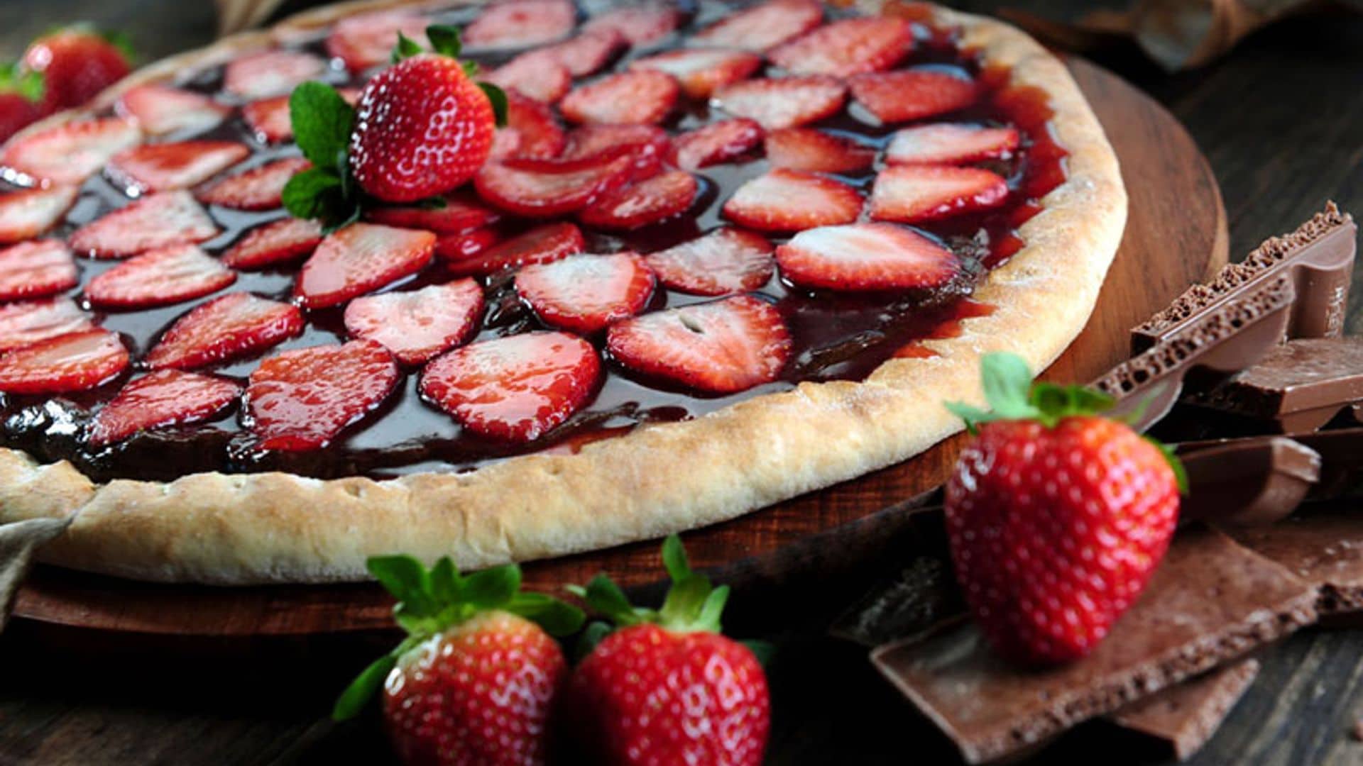 Pizza de fresa y chocolate