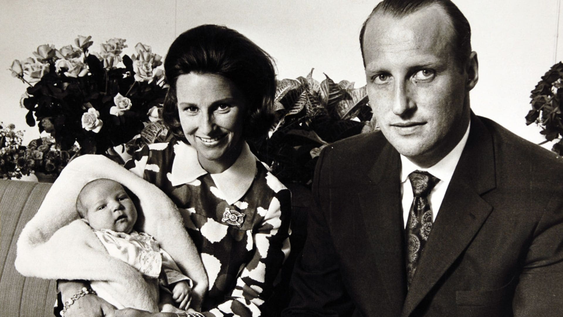 La extraordinaria historia de amor de Harald y Sonia de Noruega, que va a ser llevada a la pequeña pantalla
