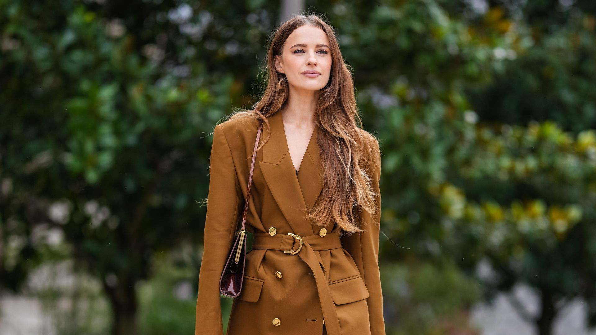Los 12 mejores looks de tendencia para destacar esta primavera en la oficina