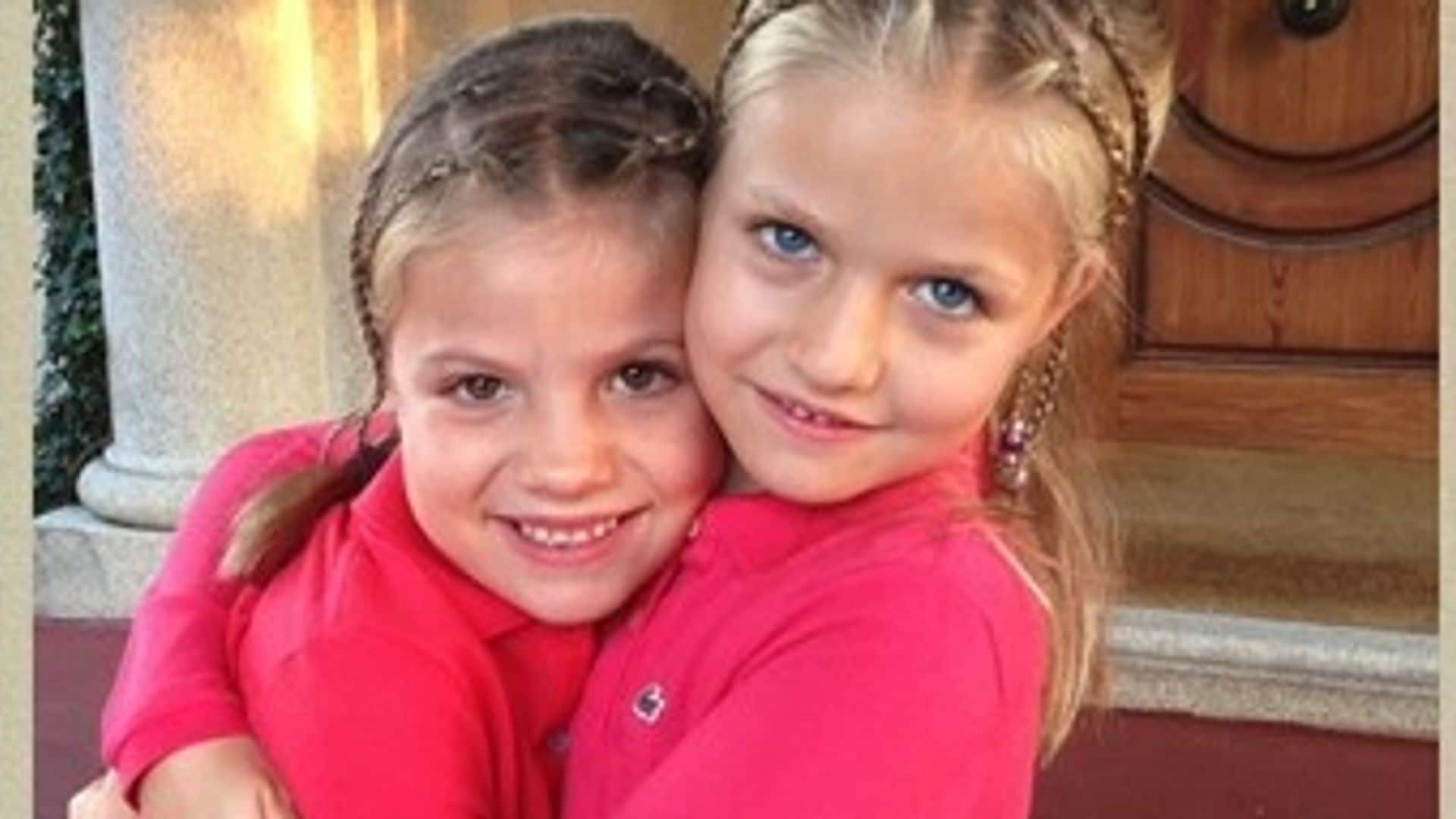 La infanta Sofía recibe una emotiva sorpresa de la princesa Leonor por su graduación