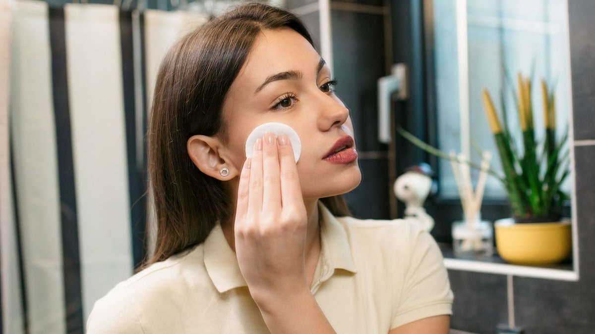 Cómo cuidar la piel sensible en invierno: los mejores productos y consejos de los expertos