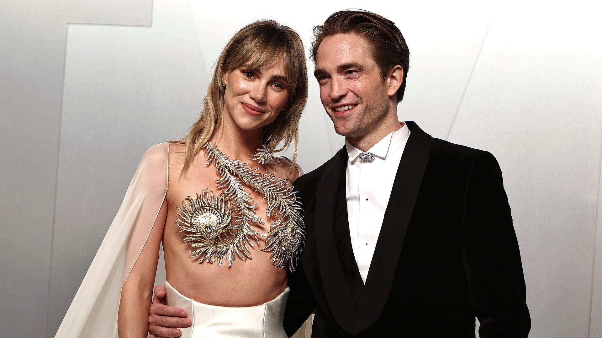 Suki Waterhouse y Robert Pattinson en la fiesta de Vanity Fair después de los Oscar, el 15 de marzo de 2026