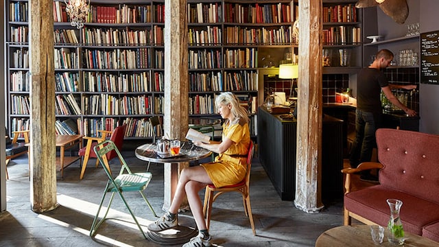 Used Book Cafe Paris