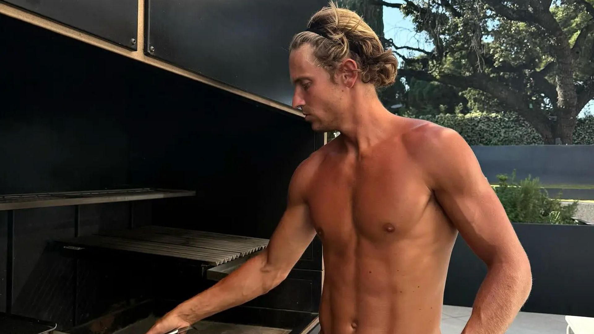 Del búnker de Lamine Yamal al 'spa' de Marcos Llorente: así son las casas de los futbolistas de la Selección Española