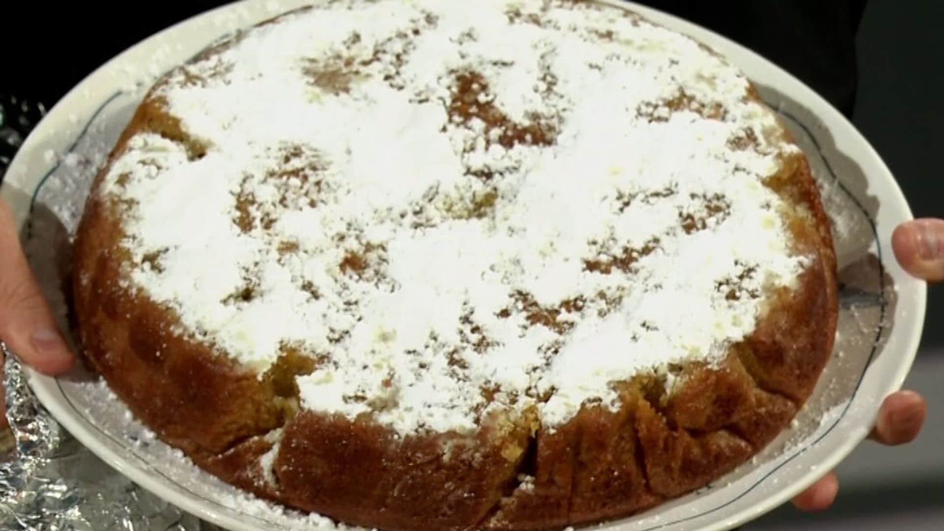 Bizcocho de 14 kilates de Rosalía para David Broncano en La Revuelta