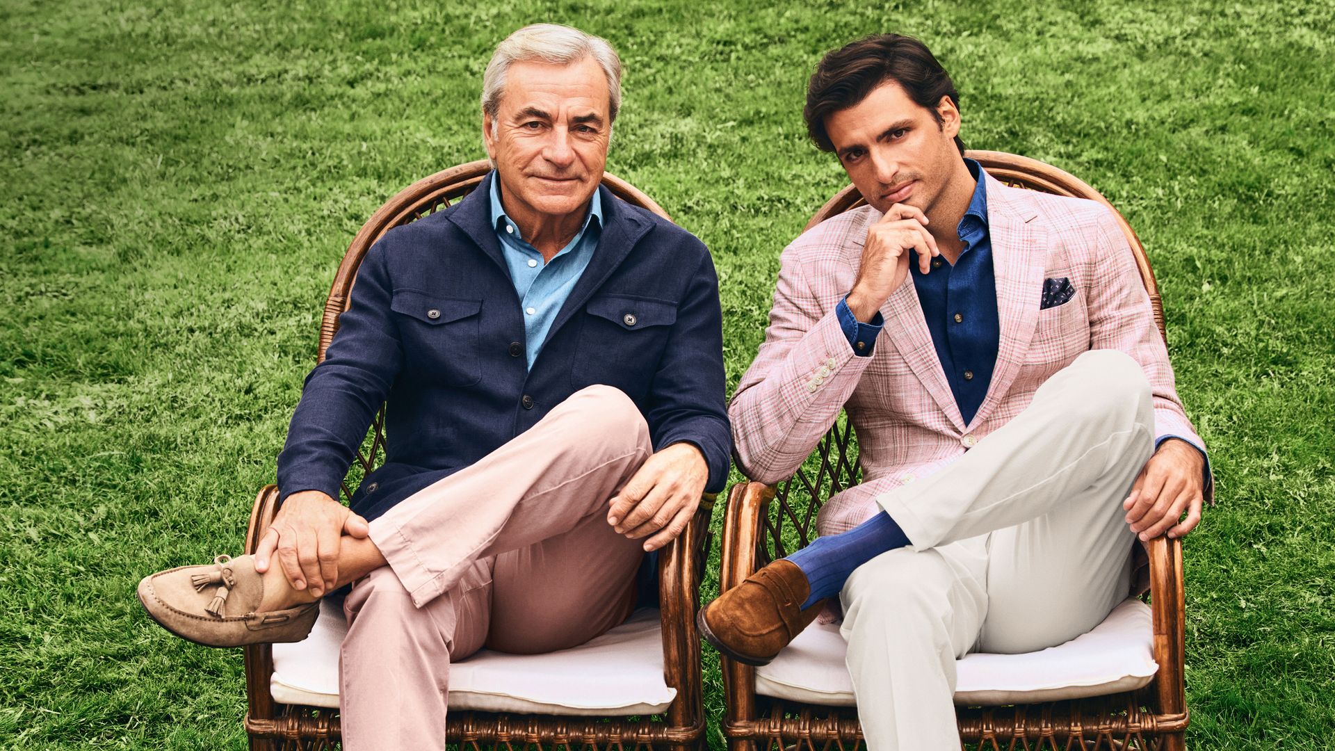 Carlos Sainz padre e hijo, juntos por primera vez en una entrevista única: 'Espero poder ejercer de abuelo y estar a la altura'