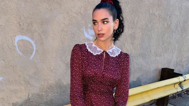 dua lipa vestido flores primavera cuello bobo kate middleton