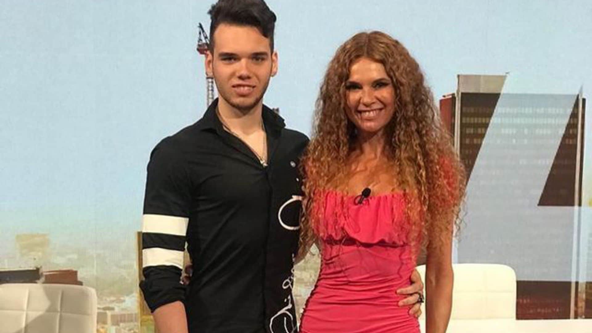 Conoce a Hans, el hijo de 23 años de Alfonso Arús y Angie Cárdenas que se ha estrenado en la pequeña pantalla