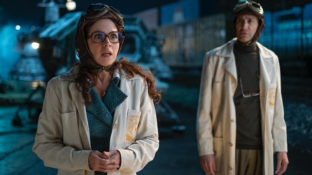 Lucero y Benny Ibarra en la película 'Nuestros Tiempos', de Netflix.