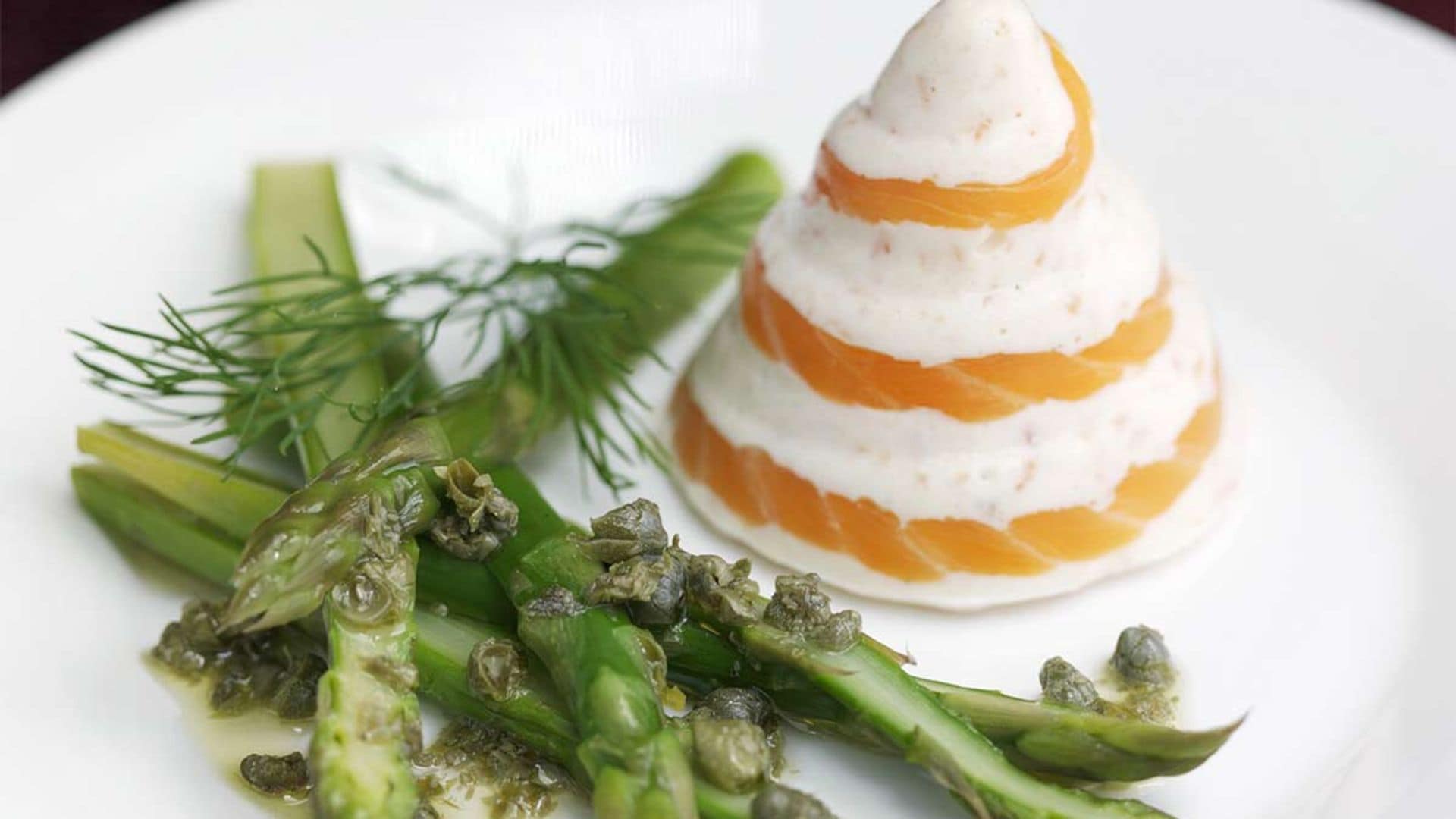 Flan de salmón ahumado con trigueros