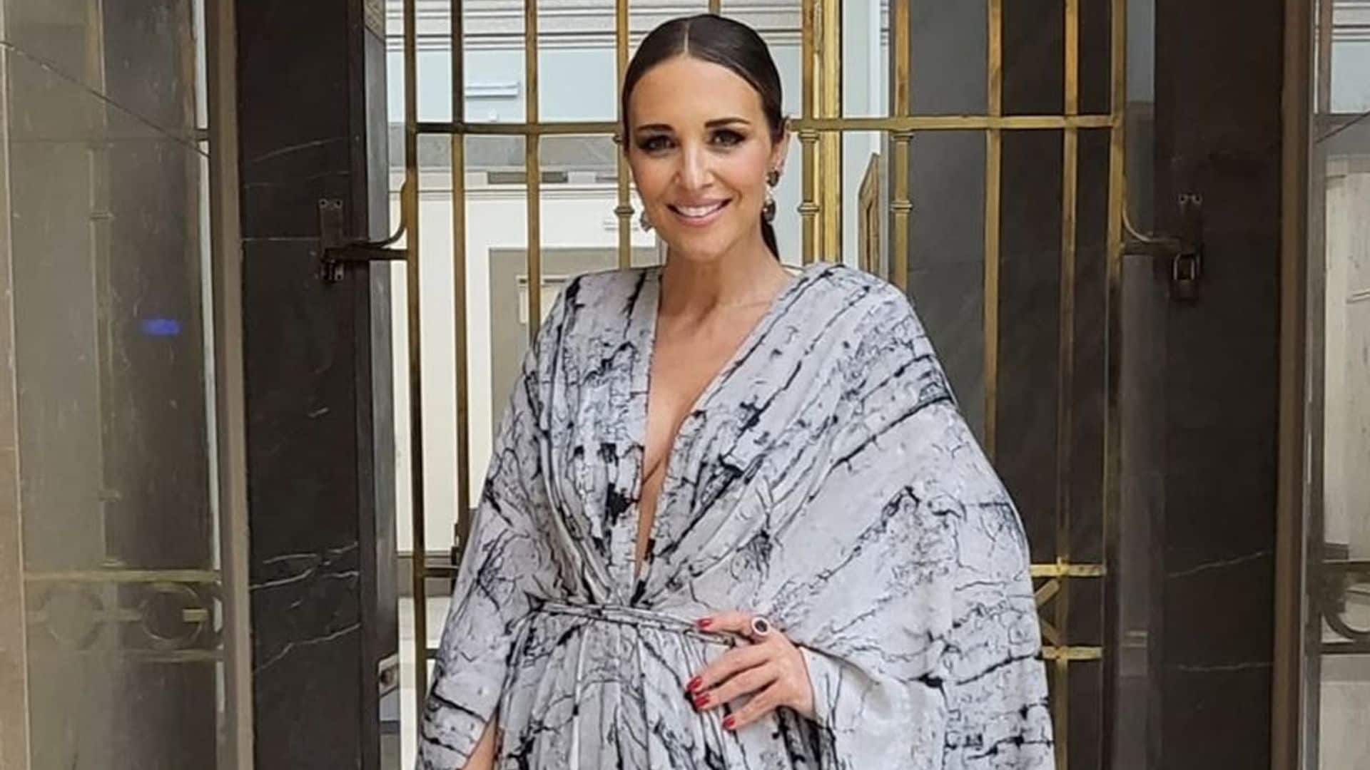 Paula Echevarría, relajada y feliz porque tiene en casa a la mejor niñera para su hijo