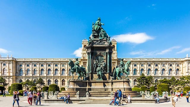 Maria Teresa Habsburgo Viena escultura