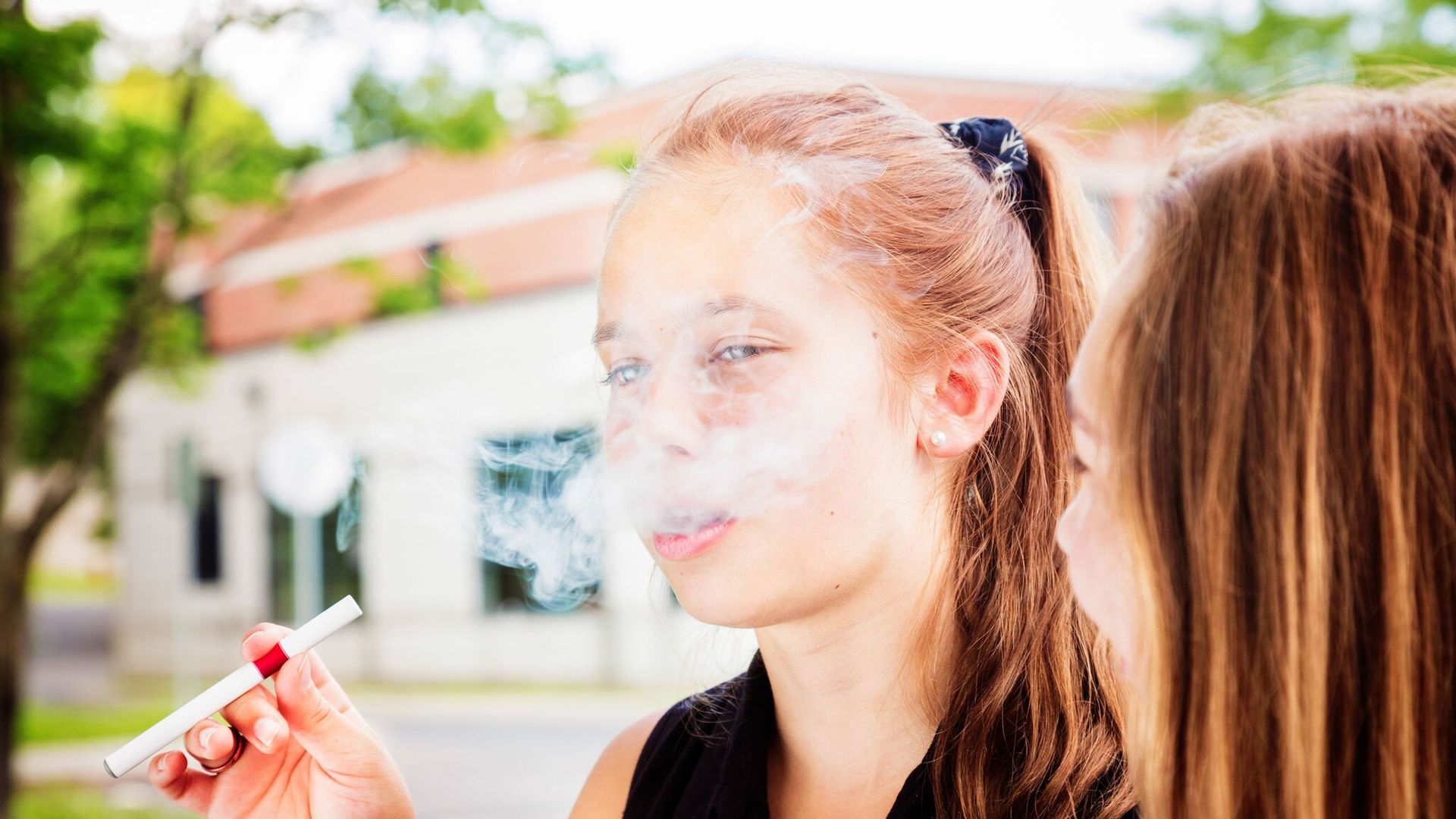 Los menores se inician en el tabaco a través del vapeo