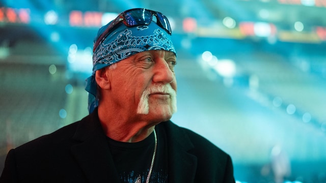 Hulk Hogan en el backstage del Monday Night RAW en enero de 2023 en Philadelphia, Pennsylvania. 