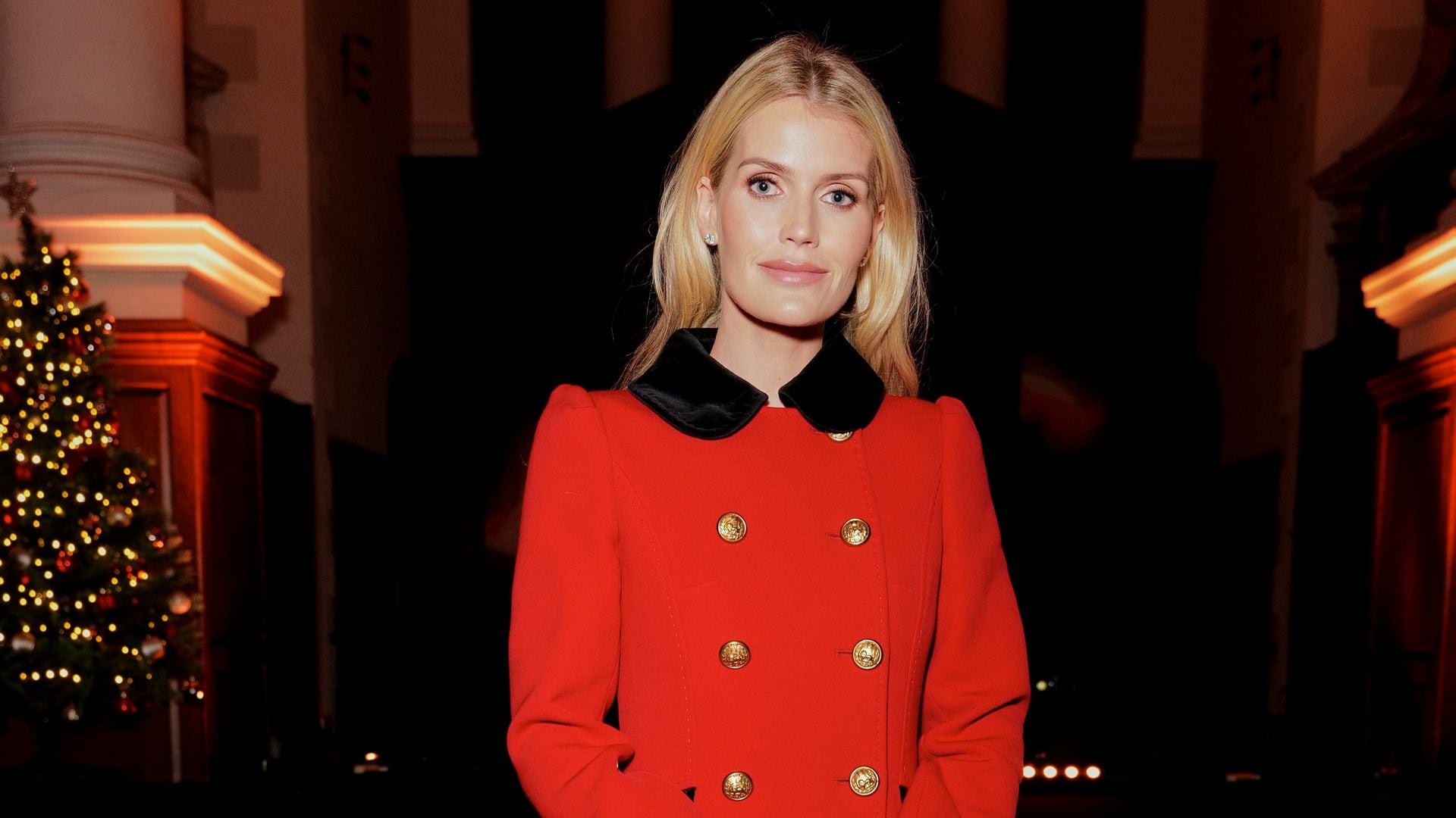 Lady Kitty Spencer en el concierto navideño de villancicos del Centrepoint.