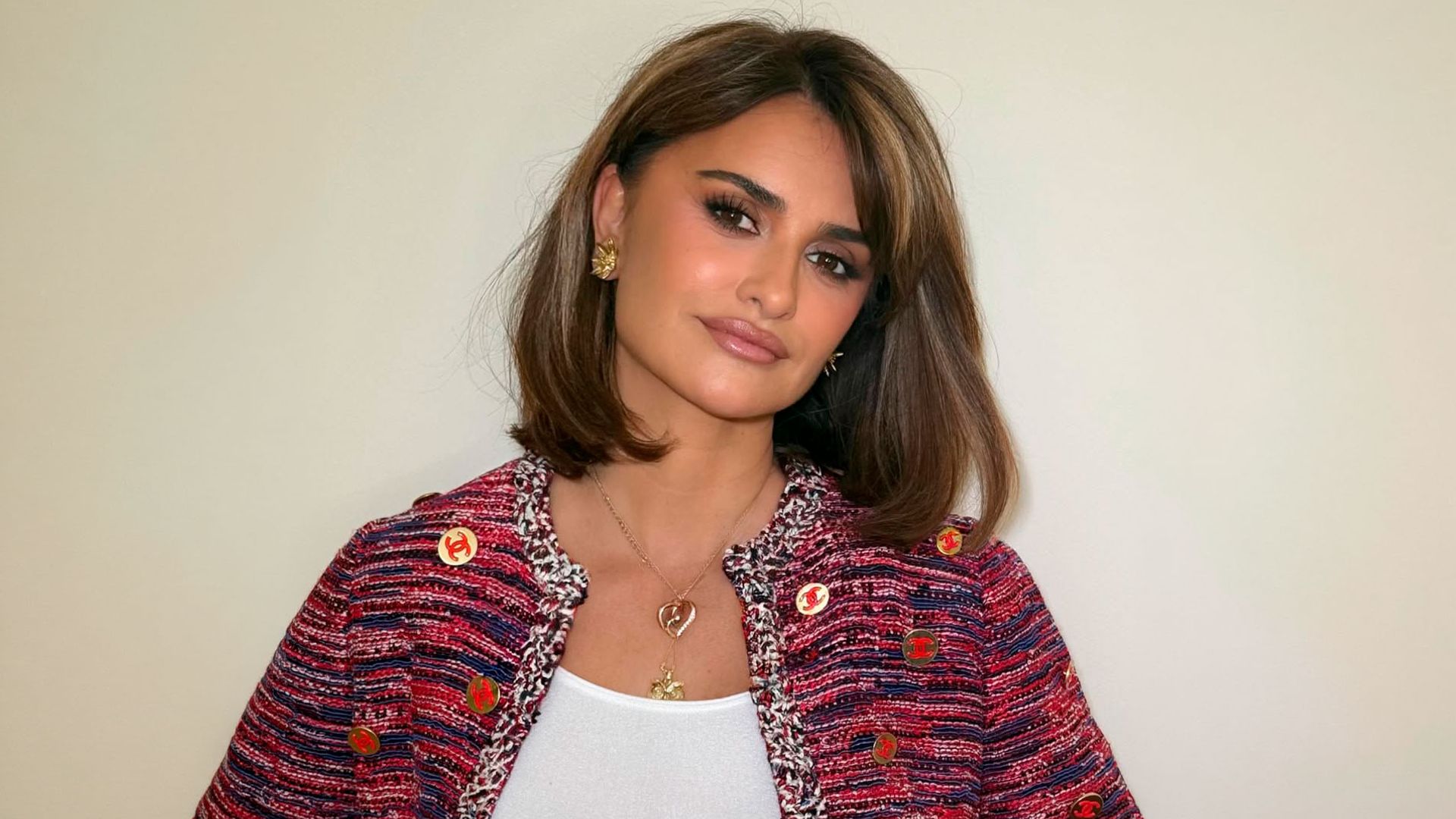 Rosi Fernández, peluquera, sobre el nuevo corte de pelo de Penélope Cruz: "Equilibra las proporciones del rostro y resta años"