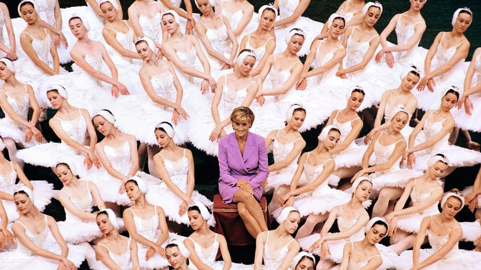 Lady Di, tras su divorcio de Carlos: más libre, más comprometida y más sexy que nunca