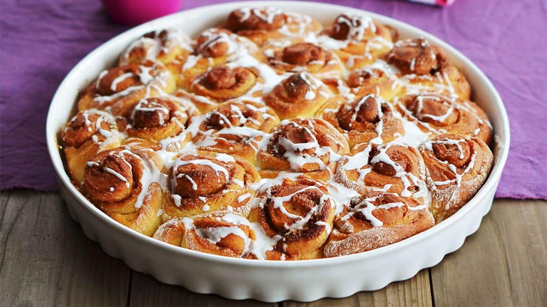 Pastel de 'cinnamon rolls'