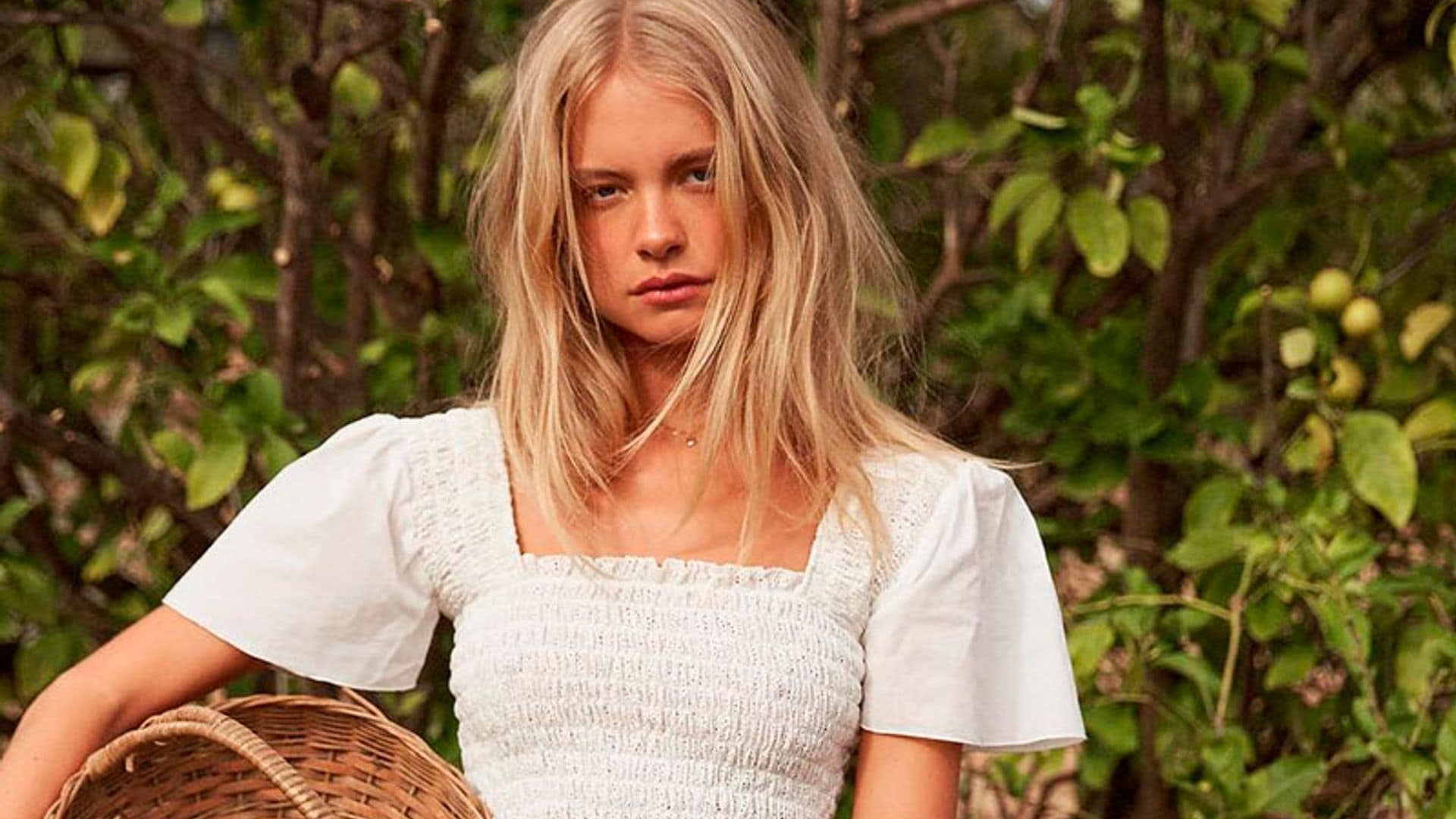 Ocho blusas y una tendencia que puedes llevar con vaqueros, falda o en un look de invitada