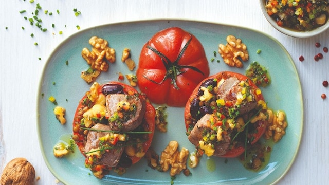 tomates rellenos legumbres ternera chimichurri nueces