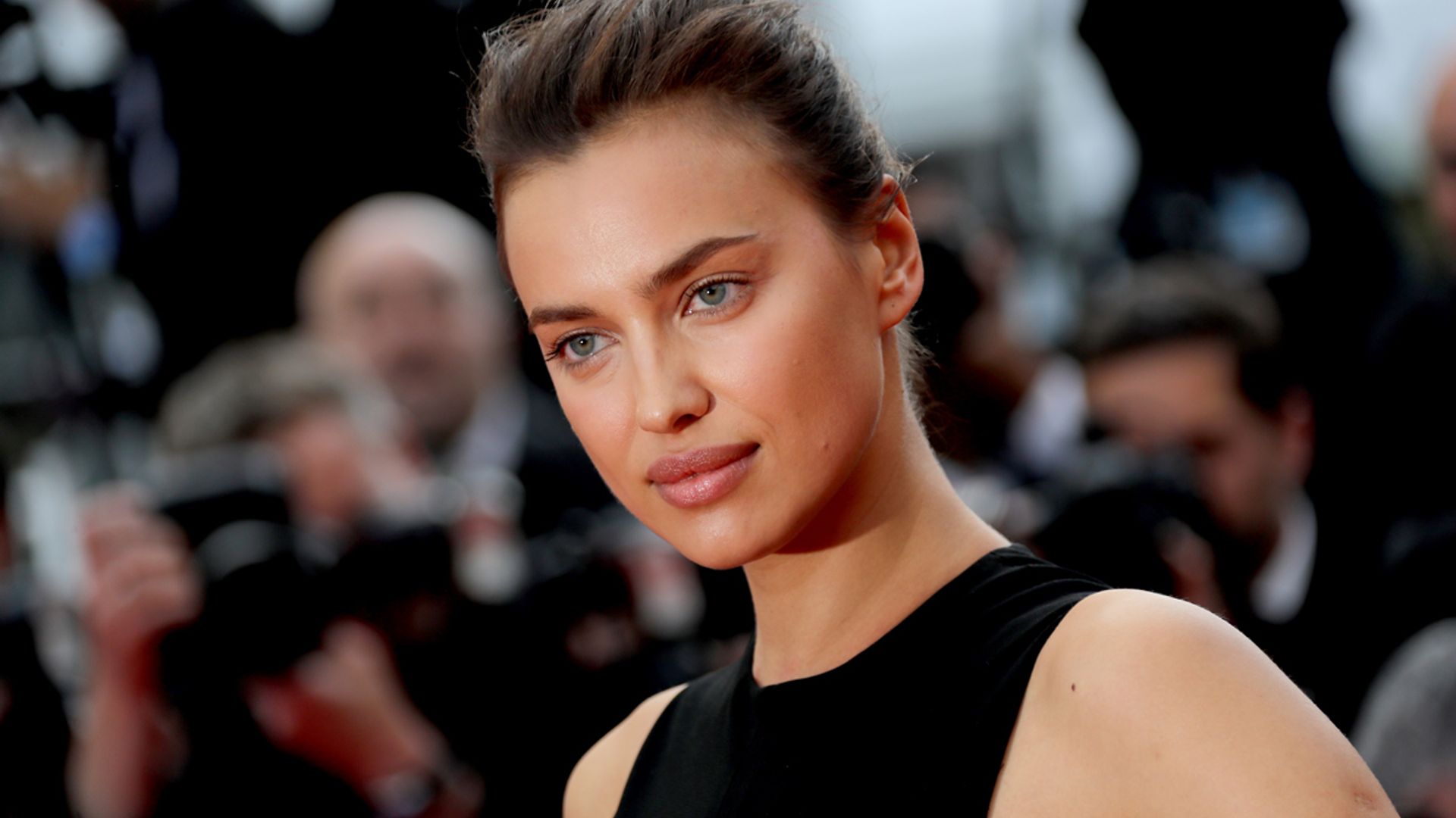 De Irina Shayk a Margot Robbie: compra aquí los cosméticos favoritos de las 'celebrities'