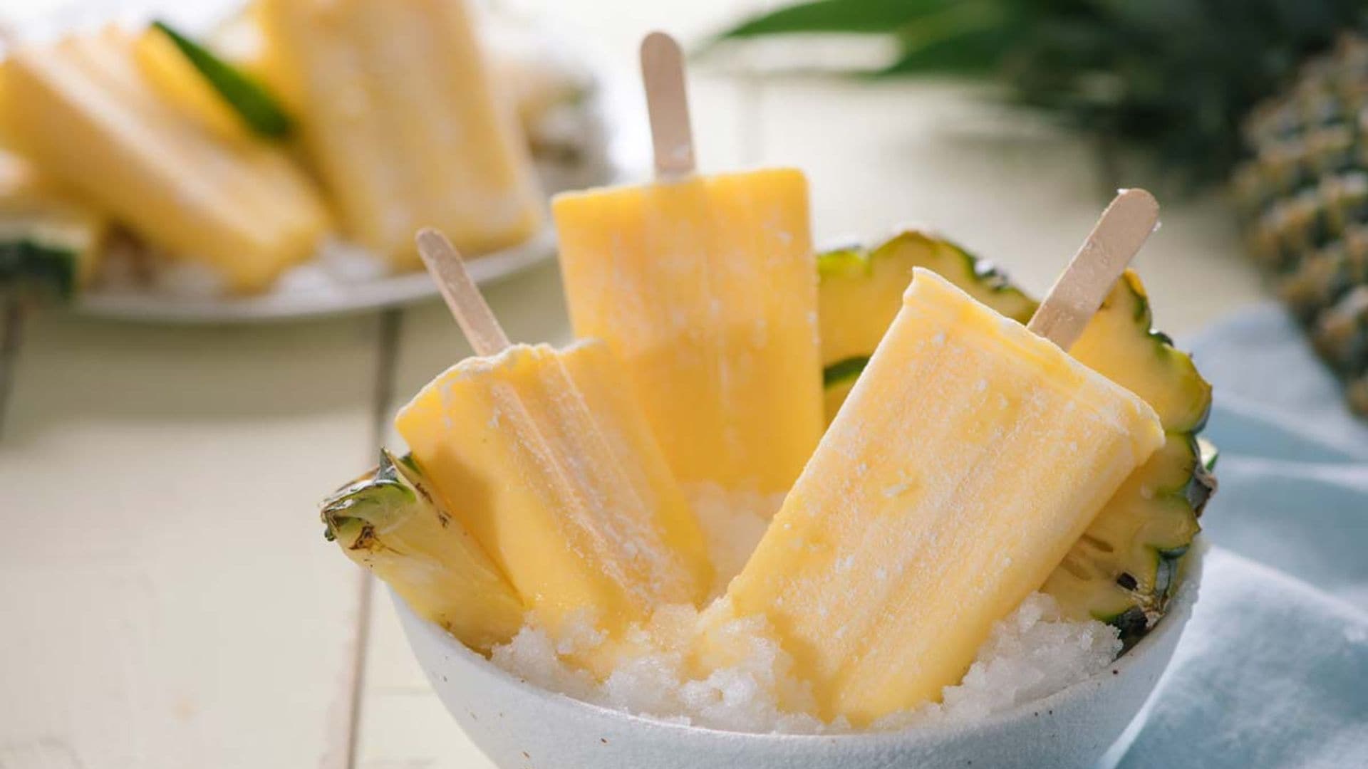 Helados de piña y coco