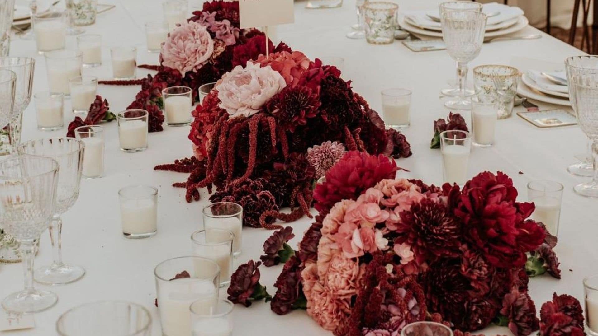 Esculturas florales: la tendencia que triunfa en las bodas con más personalidad de 2025